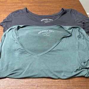 2 seriously soft V beck Tess